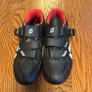 Peloton cycling shoes - 1 pair - size 38 or 43